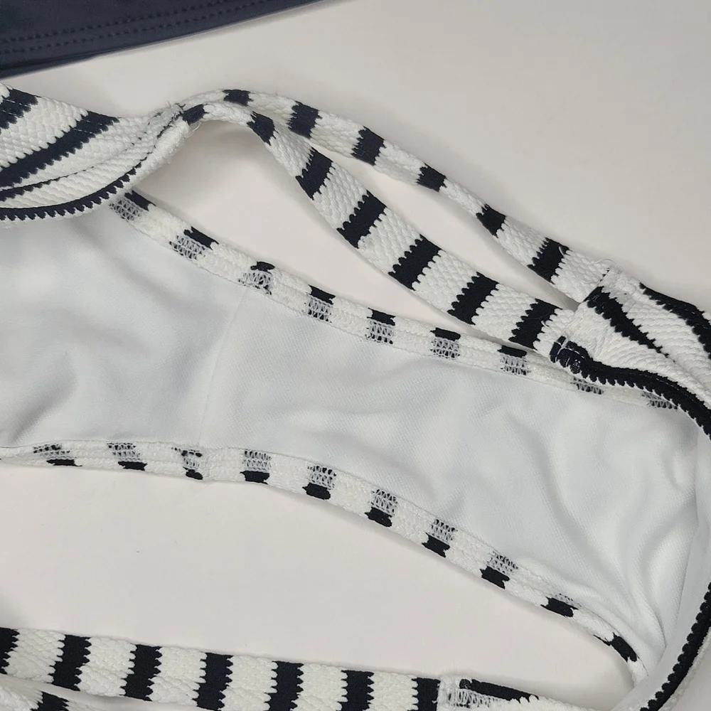 XS Bikini Set Black White Frankies Abercrombie